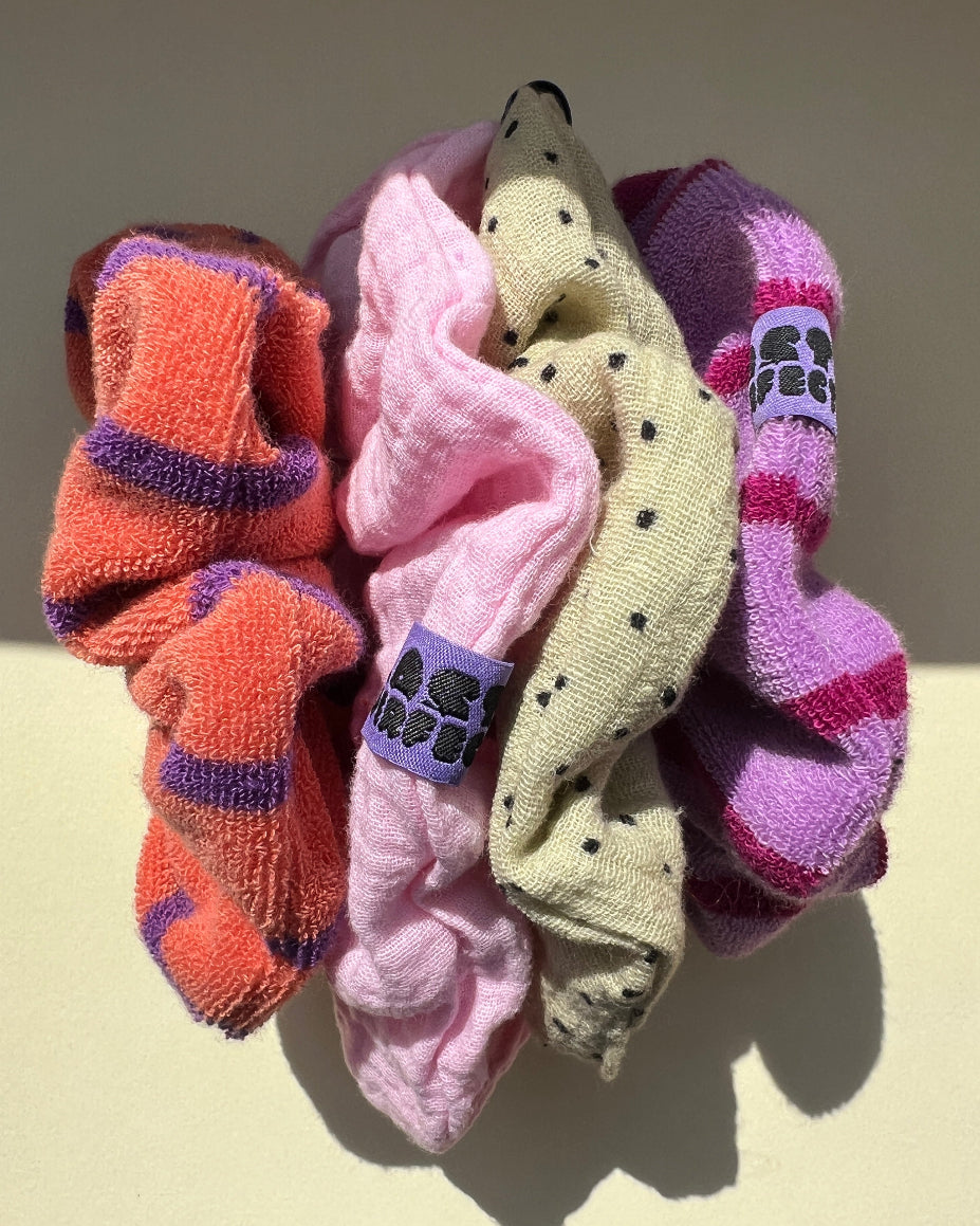 Bunte Haargummis handgemacht und fair und nachhaltig.