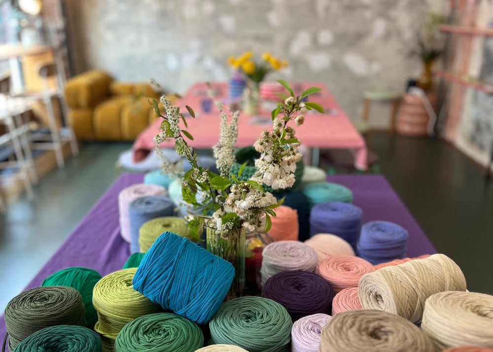 Einblick in das kreativstudio zum diy workshop machen.