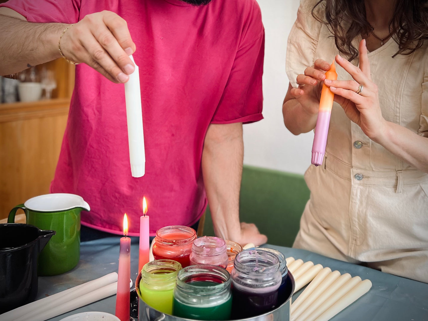 RAYSIN CANDLESTICKS & DIP DYE CANDLES im Velvet House