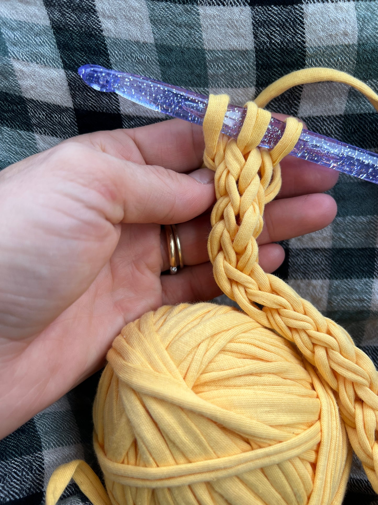 CROCHET CHARMS - Häkel deine eigene Handykette und deinen Schlüsselanhänger