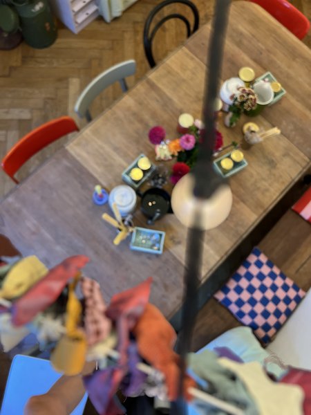 Schön dekorierter Tisch für Workshop in München.